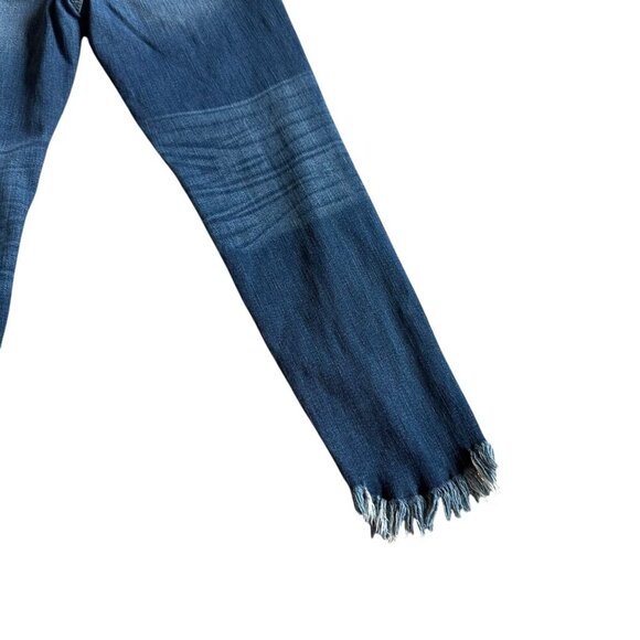 KanCan Skinny Mid-Rise Jeans Distressed Chewed Hem Cropped Size 28 Women's - Picture 10 of 10